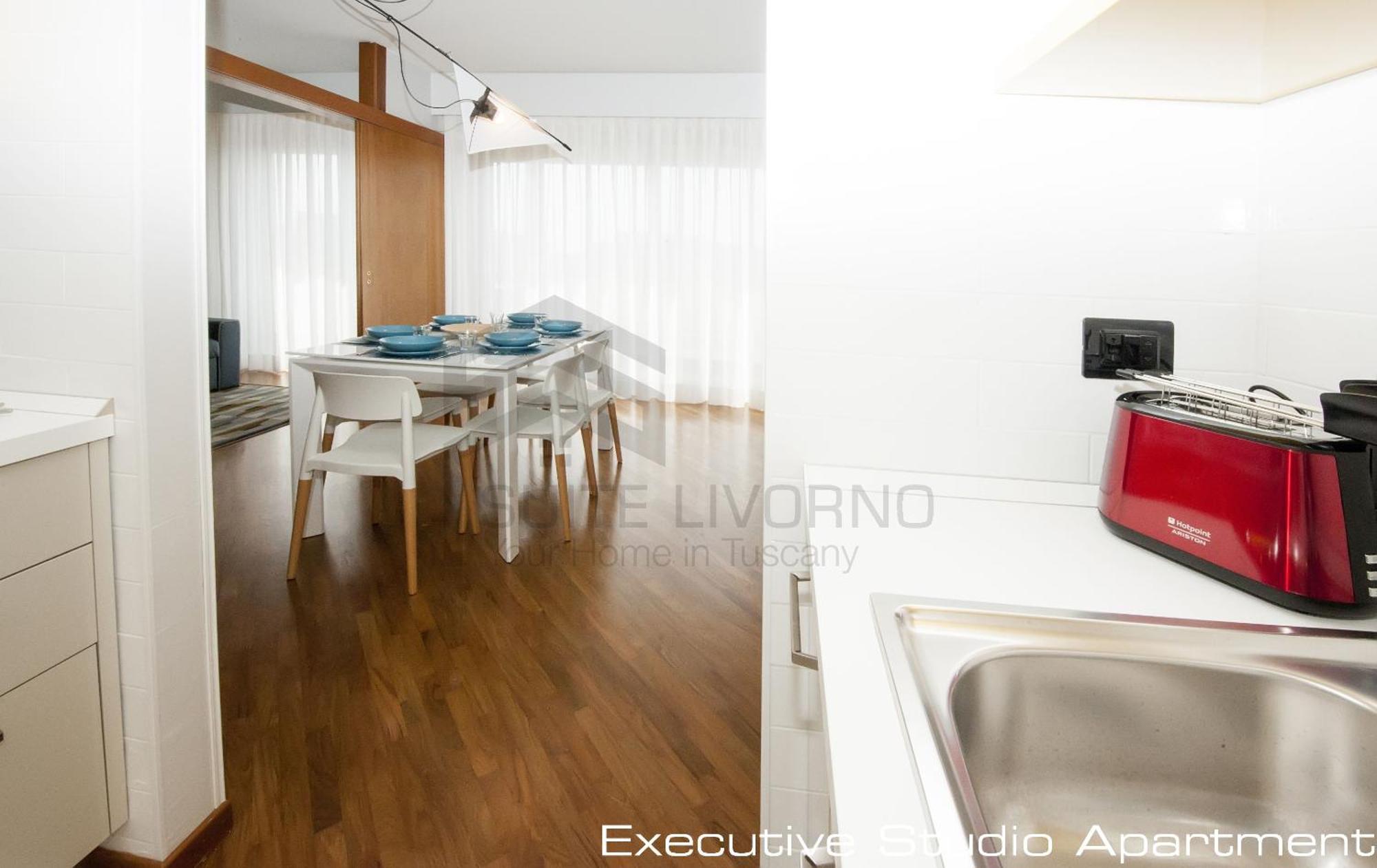 Apartment Suites Marilia Apartments - Suite Livorno Holiday Home Group *