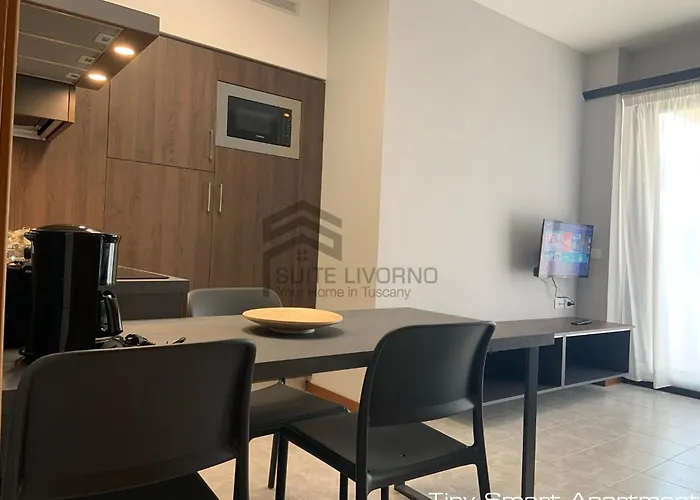 Suites Marilia Apartments - Suite Livorno Holiday Home Group